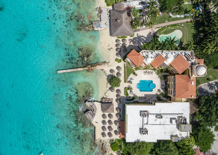 Playa Azul Hotel